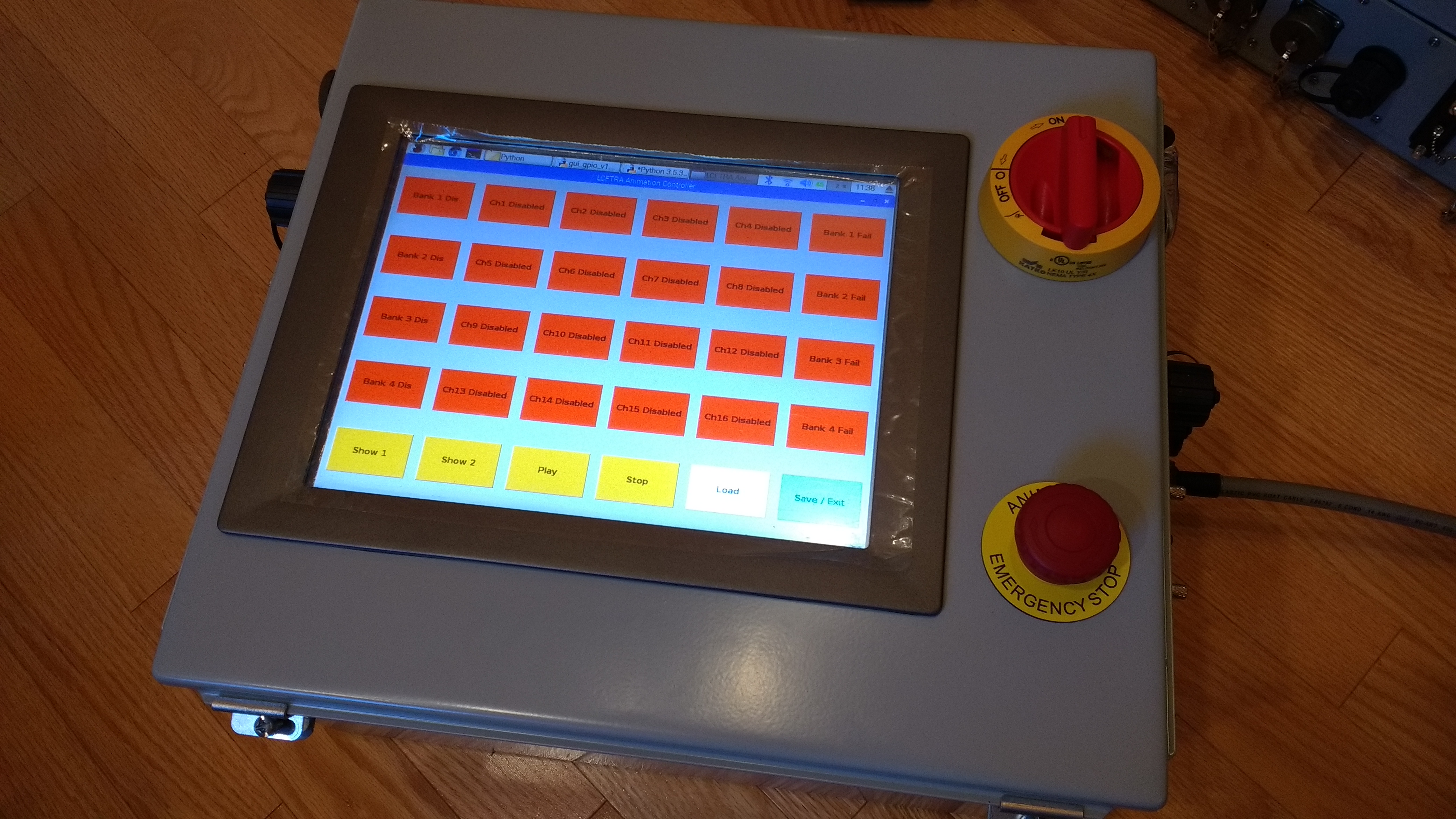 A picture of the unit's internal electronics